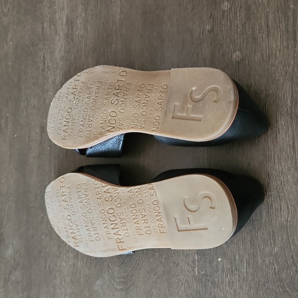 Sarto by Franco Sarto Sandals - Picture 9 of 10